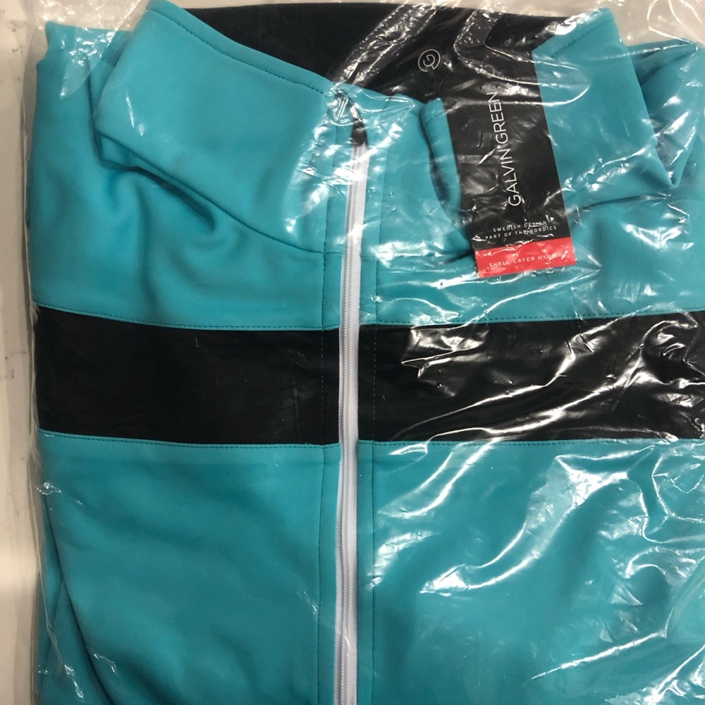 Galvin Green lightweight Short Sleeve Pullover